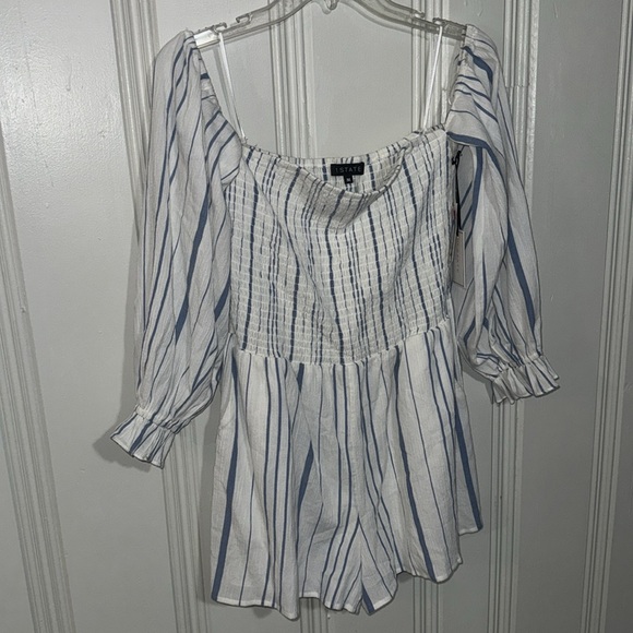 1.STATE's compliment-worthy romper Size Medium NWT - Picture 6 of 9